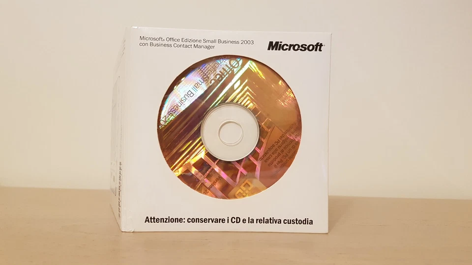 Windows Server 2003 Small Business standard edition + 5 CAL - Immagine 1 di 3