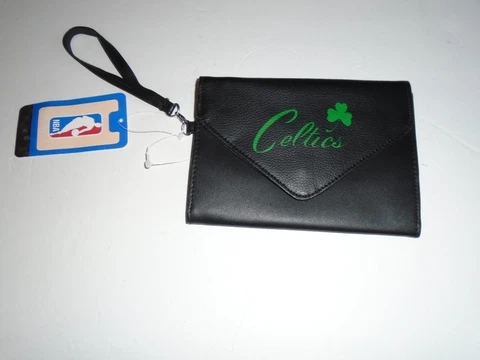 Boston Celtics NBA Women's Black Gibson Clutch Wallet Cover
