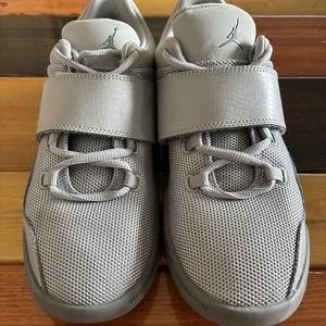 Nike Niños Air Jordan J23 854558-013 Gris Zapatos de Baloncesto Tenis Talla 7Y Juvenil - Imagen 1 de 23
