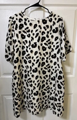 Jodifl 豹纹直筒连衣裙 M 码棕褐色黑色短袖动物印花 — 第 1/4 张图片