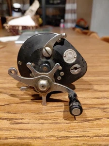 Saltwater Baitcasting Reel - Ocean City 925 USA Works Missing One Reel Handle - Picture 1 of 6