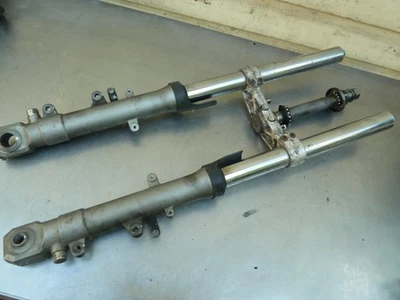 Forks front suspension FZ1 01-05 Yamaha Fazer FZS1 FZS1000 Yamaha #Q7 - Image 1 of 4