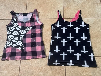 Conjunto de camiseta sin mangas vanguardista hecha a mano - Estampado de cruz y calavera a cuadros punk gótico par antiguo Foto 1 de 4