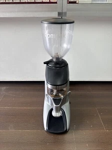 Pre-Owned Compak K6 Automatic Commercial Coffee Bean Espresso Grinder - Picture 1 of 18