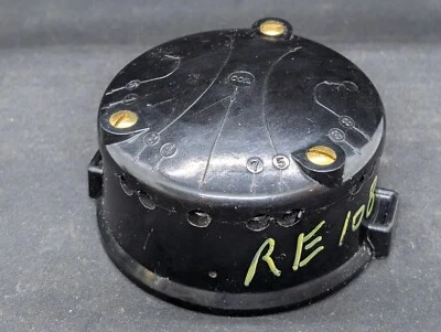 НОВЫЙ ИЗ СТАРЫХ ЗАПАСОВ 1934 1935 CADILLAC 8 CYL 1930 1931 1932 CHRYSLERIMPERIAL 8 КРЫШКА ДИСТРИБЬЮТОРА - Изображение 1 из 4