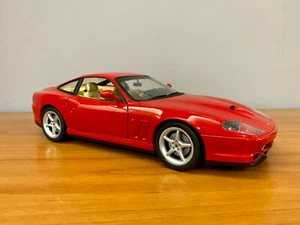 FERRARI 550 Maranello - UT Models 1/18 - Foto 1 di 4