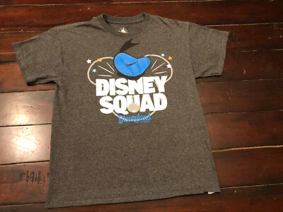 Camiseta Juvenil Grande DISNEY SQUAD Disneyland Resort Divertida Gris - Usada Foto 1 de 4