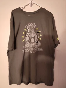 NIKE KD Easy Money, Pay Up T-Shirt Uomo XXL Kevin Durant Pallacanestro Atletico - Foto 1 di 7