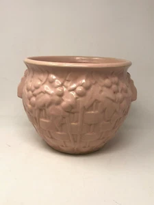 Piantatrice McCoy Ceramica anni '30 Foglie Rosa E Bacche Giardiniere Vintage - Foto 1 di 10