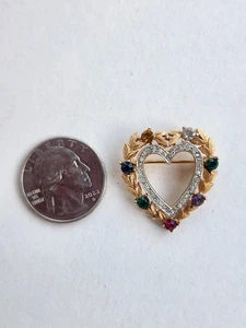Vintage Trifari Herz Brosche goldfarben Strass bunt Edelstein Pin signiert USA - Bild 1 von 4