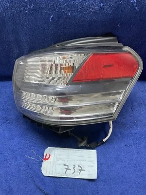 Conjunto de luces traseras laterales derecho pasajero Lexus HS250h 10 a 12 81551-75030 OEM Foto 1 de 4
