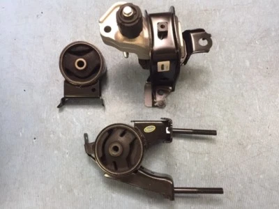 Kit de montaje de motor y transmisión 3 piezas para Toyota 00-05 Echo 1,5 L Foto 1 de 4