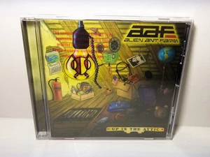 CD  ALBUM - (PROMO CASE)  AAF ALIEN ANT FARM  "UP IN THE ATTIC"  2006 - Imagen 1 de 3