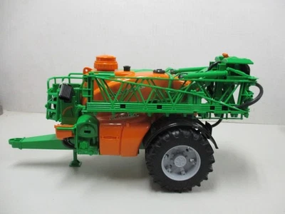 Pulverizador de granja de campo arrastrado Bruder Amazone UX 5200 Foto 1 de 4