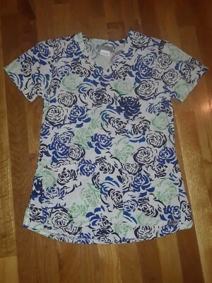Ladies Grey's Anatomy Blue Black Green Roses Floral V Neck Scrubs Top XS - Image 1 of 4