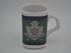 Golf Coat Of Arms Semper Pilum Spectate Coffee Mug, Papel Freelance - Picture 1 of 6