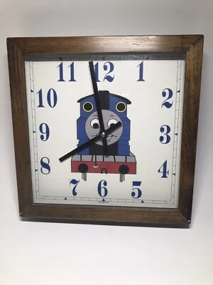 Reloj Thomas El Tren Madera Hecho a Mano 9x9 Probado Funciona Decoración Niños  Foto 1 de 4