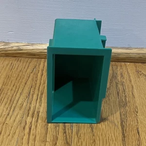 Fisher-Price Little People Children’s Hospital - PlsCDesc - Elevator - Picture 1 of 7