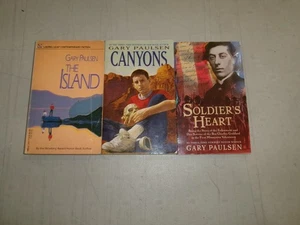 Gary Paulsen-Author (A Collection of 3 Standalone Books-Titles Below) Lot 7485 - Picture 1 of 1
