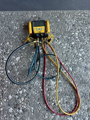 Colector de refrigerante Fieldpiece SM480V 4 puertos SMAN con medidor de micrones Foto 1 de 4