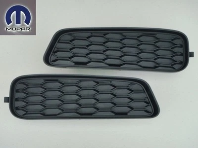 DODGE AVENGER 2011 - 2014 PARACHOQUES DELANTERO INSERCIÓN LUZ ANTINIEBLA ORIFICIO CUBIERTAS BISEL Foto 1 de 4