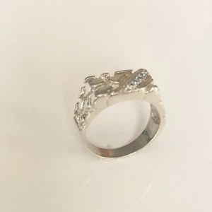 925 sterling silver ring size 9 CZ with stones - Picture 1 of 4