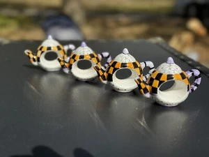 Ceramic Teapot Napkin Rings Table Whimsical Halloween Orange Black P2 - Picture 1 of 6
