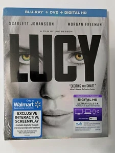 Lucy, Walmart exklusiv (Blu-ray, DVD, Digital HD) mit neuwertigem holographischem Slipper - Bild 1 von 4