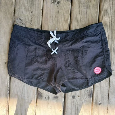 Size 13 Vintage Roxy Shorts Juniors Boardshorts Black Short Shorts - Image 1 of 4