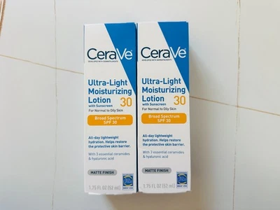 Loción hidratante ultraligera CeraVe SPF30 para piel normal a grasa 1,7 oz Foto 1 de 4