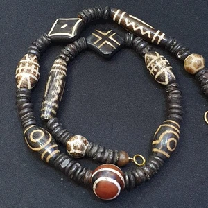 South asian burmese antique dzi agate and pumtek petrified wood beads necklace - Picture 1 of 10