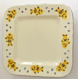 Scituate Pottery Dish 8 Yellow Swimming Gold Fish 8" x 8" White Blue Rim 2003 - Picture 1 of 7