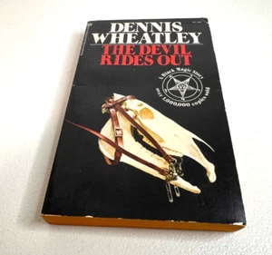 The Devil Rides Out von Dennis Wheatley schwarze magische Horrorfilmkrawatte aus dem Jahr 1972 - Bild 1 von 7