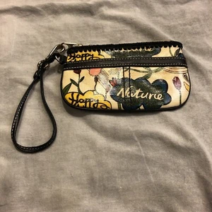 Sakroots  Wristlet Zip Purse - Picture 1 of 9