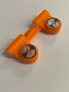 Jurassic Park Net Trapper Orange light Lost World kenner part only READ - Picture 1 of 3