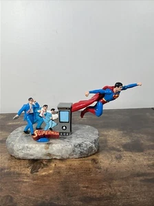 Ron Lee Superman DC Help is on the Way scultura in peltro limitata 116/750 - Foto 1 di 15