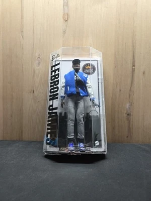 Mattel Barbie Signature LeBron James Kenbassadors Caja Abierta  Foto 1 de 3