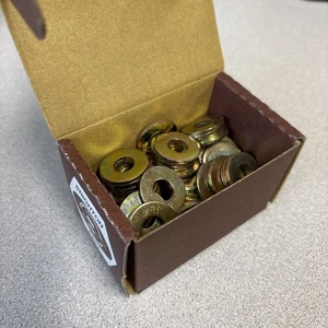 Arandelas planas USS endurecidas enchapadas en amarillo zinc- 5/16"- nuevas en caja- lote de 100 - Imagen 1 de 2