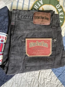 Tommy Hilfiger Jeans Men's straight Fit black Jeans 33x32 Brand NEW - Picture 1 of 4