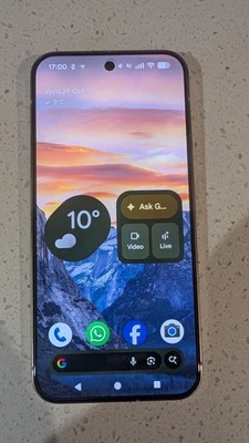 Google Pixel 10 Pro XL - 256GB - Jade - Unlocked - Pristine , Grade A  Condition - Image 1 of 4