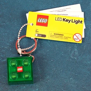 Lego LED Schlüssel hellgrün Legostein Modell LGL-KE3T 2010 neu mit Etikett - Bild 1 von 6