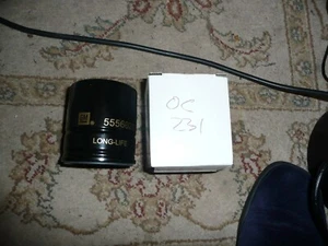 Genuine Saab 900 9000 9-3 9-5 Petrol Oil Filter - 93186554 - brand new - Picture 1 of 1