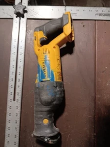 DeWalt DCS380 20V Max Cordless Reciprocating Saw tool Only - Picture 1 of 2