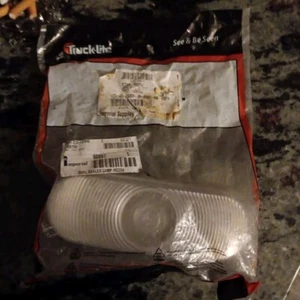 60204 Truck Lite Super 60 Series Back Up Light Incandescent, Clear Lens 12V NOS - Picture 1 of 3