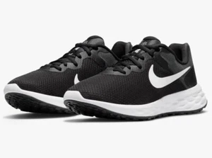 Size 6 Women - Nike Revolution 6 Next Nature Black White W - Picture 1 of 5