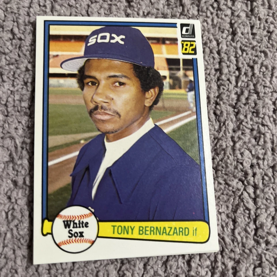 1982 Donruss 143 Tony Bernazard Chicago White Sox  Baseball - Image 1 of 1