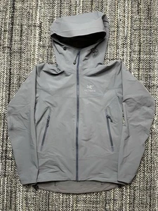 Chaqueta cortavientos Arc’teryx Gamma LT con capucha azul gris para hombre XS - Imagen 1 de 9