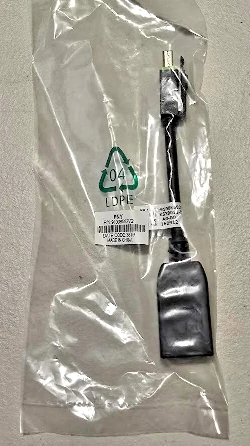 39 x Lot - NEW - PNY Display Port Adapter - 91008582V2 - Image 1 of 4