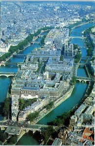 Aerial View of the Island of Paris, France Postcard - Picture 1 of 2