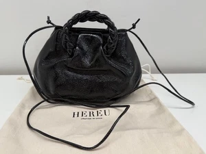 Auténtico NUEVO $420 BOMBON FLEXIBLE BRILLANTE Bolso de Mano de Cuero con Mango Trenzado - Imagen 1 de 10
